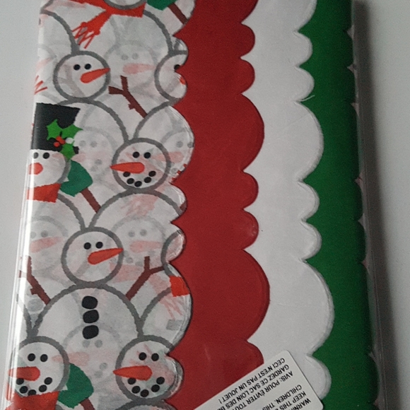 🎅🏼24 Sheets Tissue Paper Exclusive Scalloped… - Picture 2 of 3